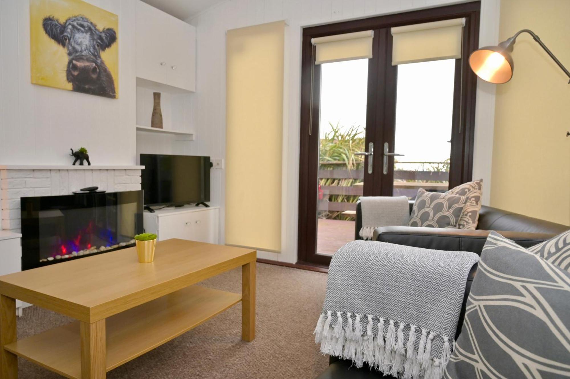 Bunnahabhain 5 - Farm Stay - Stunning Sea And Rural Views สแตรนราร์ ภายนอก รูปภาพ